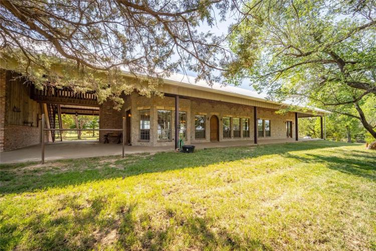 1150 Dps Tower Road, Perrin, Texas 76486