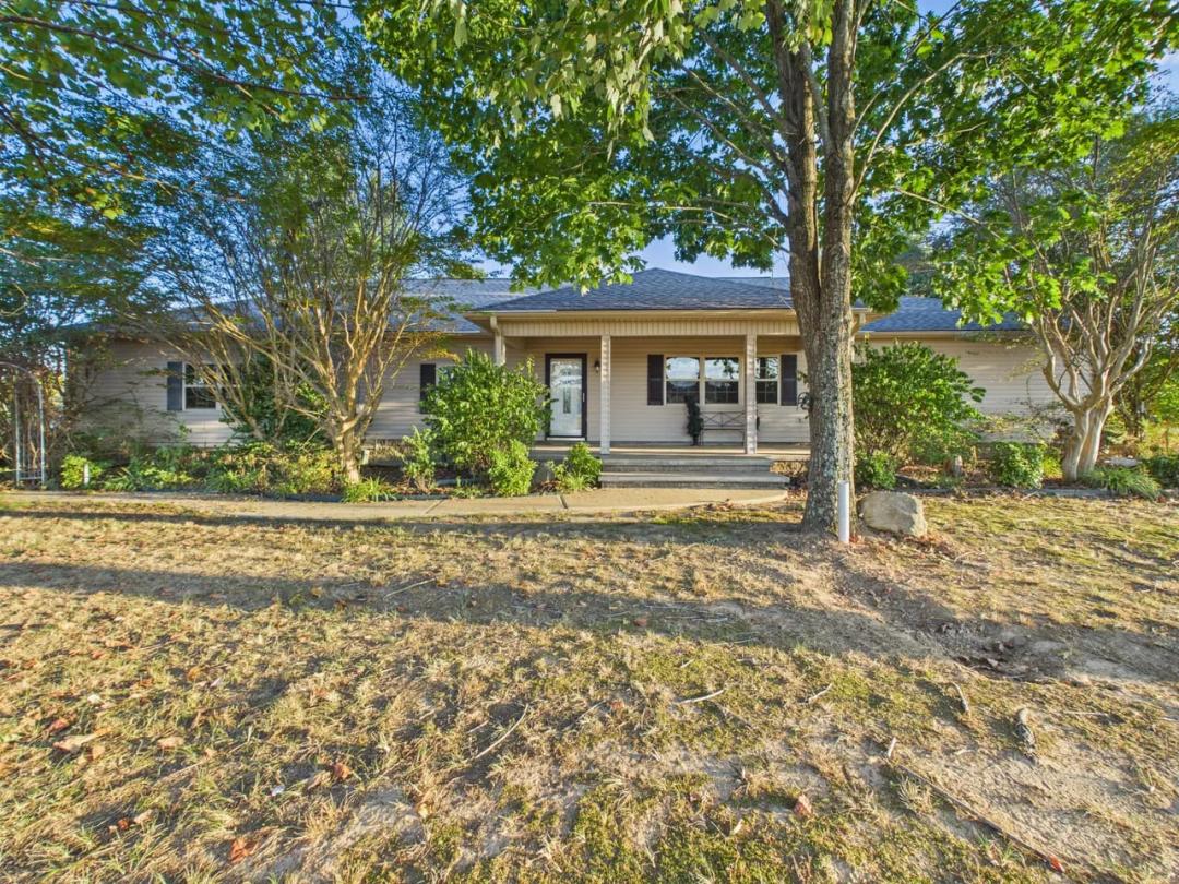 Private 7 +/- Acre Country Retreat | Renovated Home, Saltwater Pool & Barns, Cave City, AR