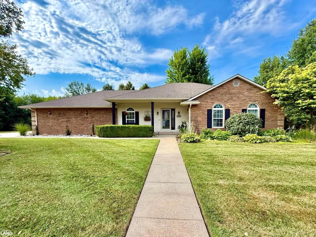 Meticulously Maintained; 5 Bed - 3 Bath