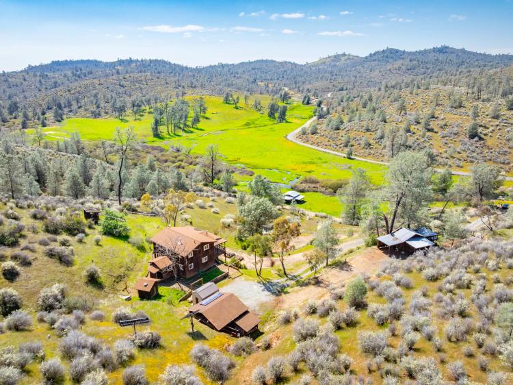 Six Bit Vista Retreat