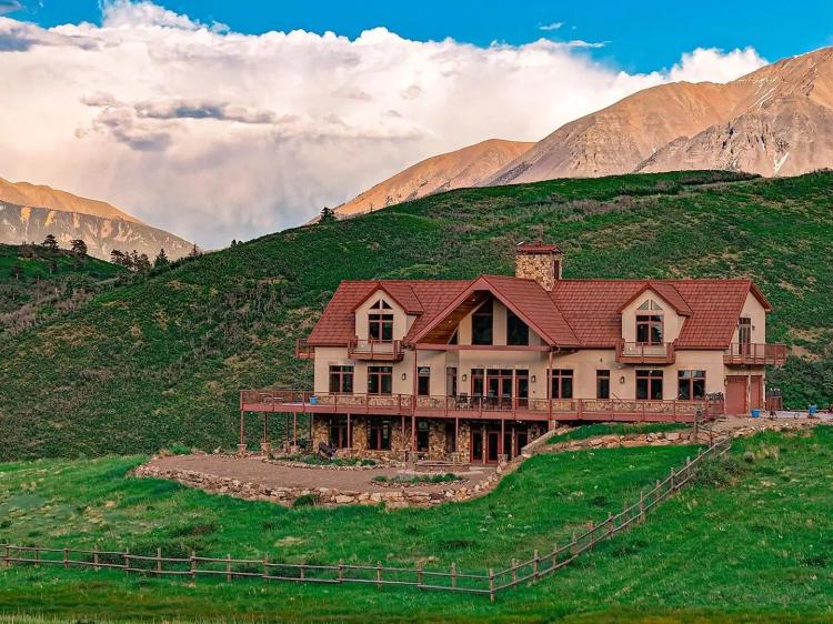 Mountain Lake Ranch