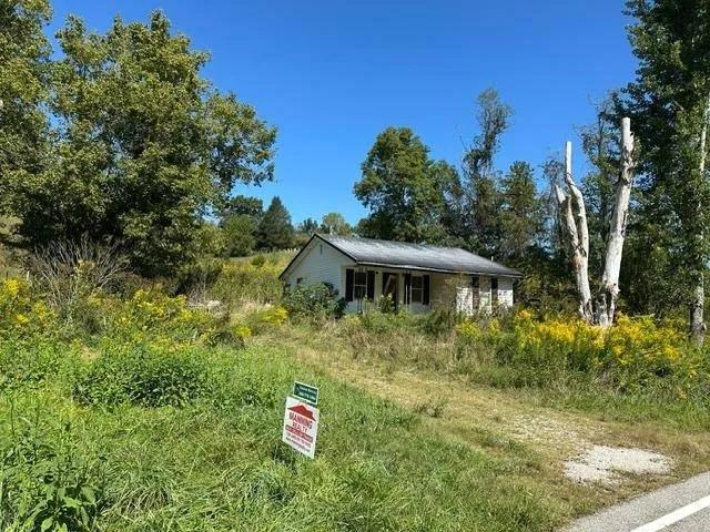 SALE PENDING:1+/-AC 2-SEPTICS/2-WATER TAPS ELLIOTT CO.KY $15,000