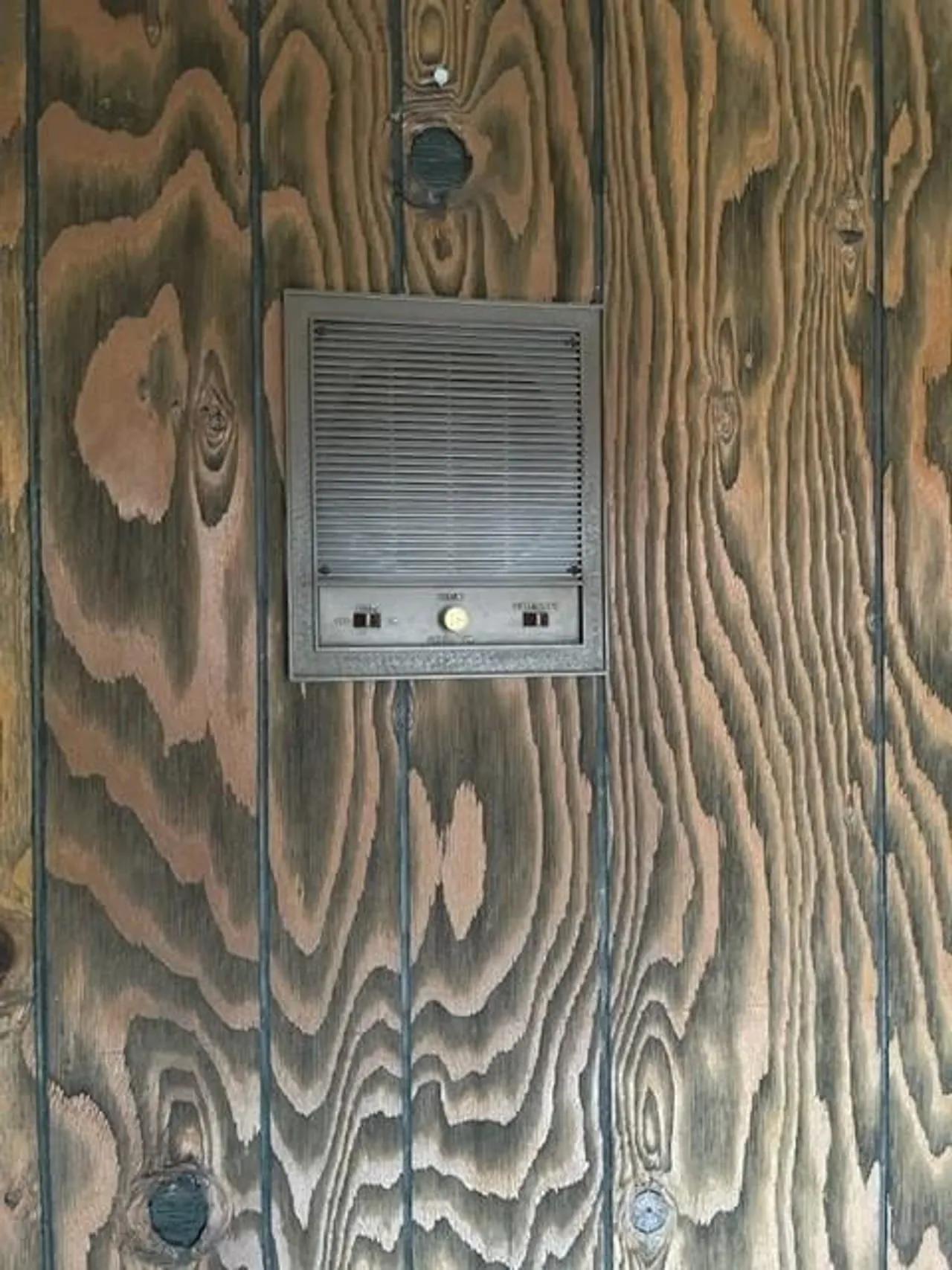 56886853-25