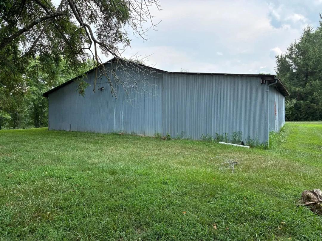  22991 Arlo Farms Rd, Warrenton, MO 63383 for Sale at Auction – Hellyer Property