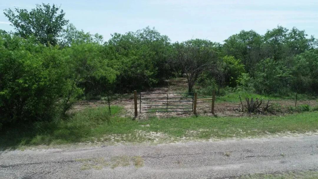 Owner financing in Goliad County near Charco!