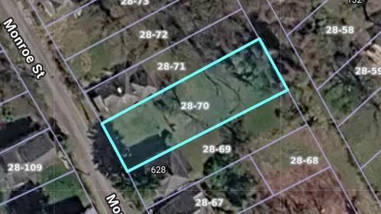 0.17+/- Acre Lot in Fairmont