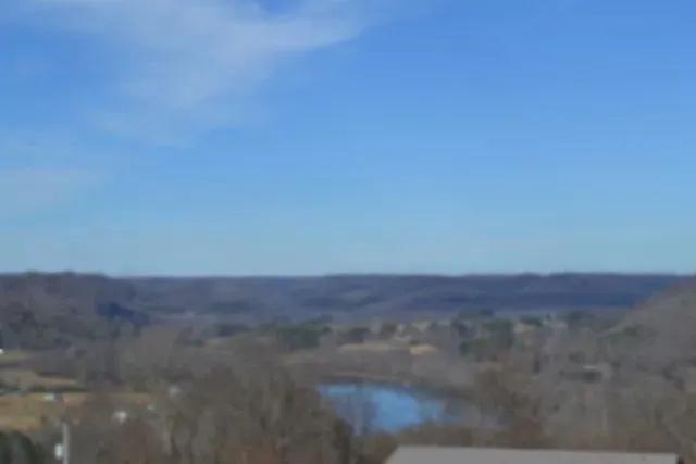 5 AC W/ CUMBERLAND RIVER – MTN – VALLEY VIEWS & NO RESTRICTIONS