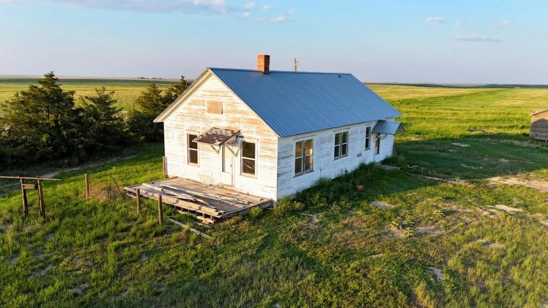 Fenced Pasture with 3BR 1BA Farm House
