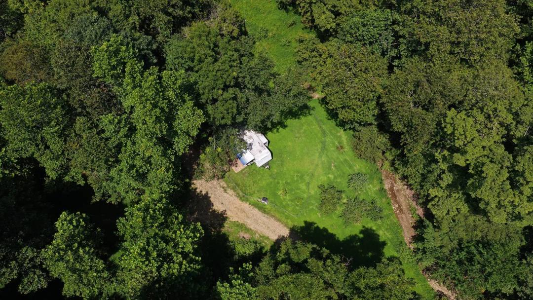 PRIVATE HUNTING LAND near CONVENIENCE with CAMPSITE in Gilmer Co
