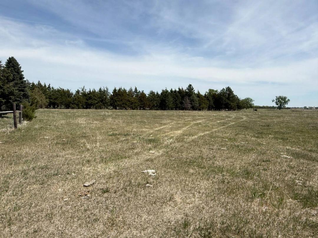 5± Acres 1/2 Mile South of Stuart with Excellent Build Potential