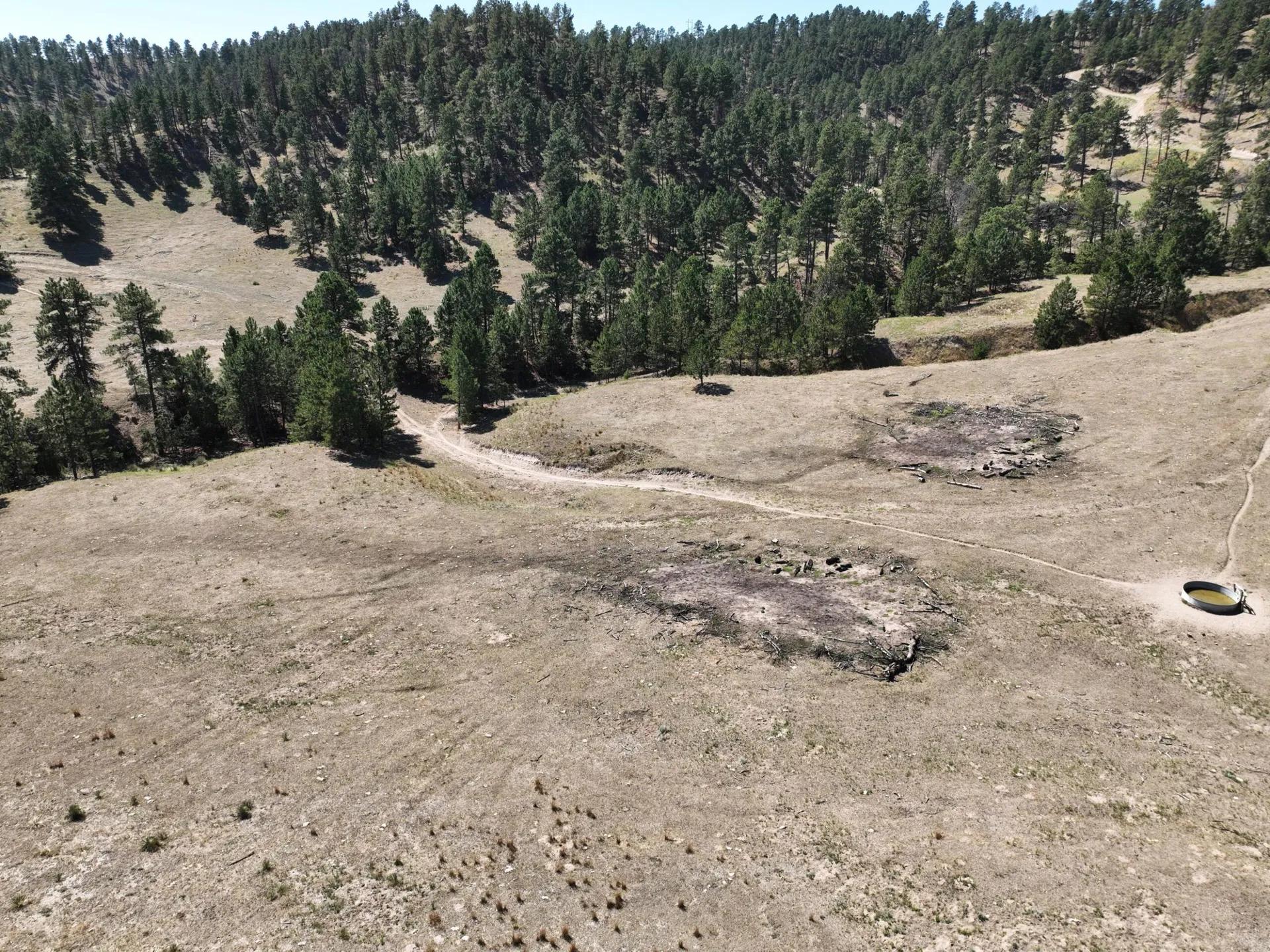 58105873-24