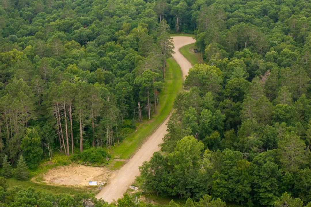 NORTHWOODS PRIVACY!