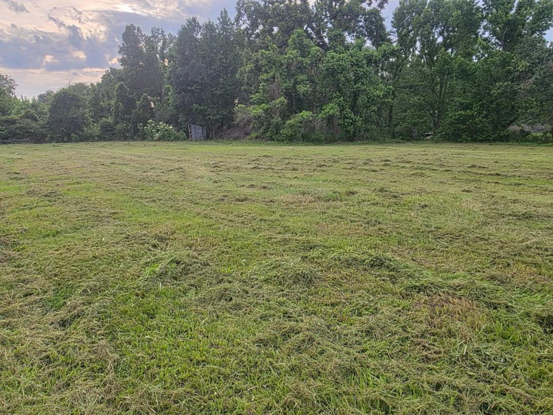 0.50 Acres at 359 Kelly LP
