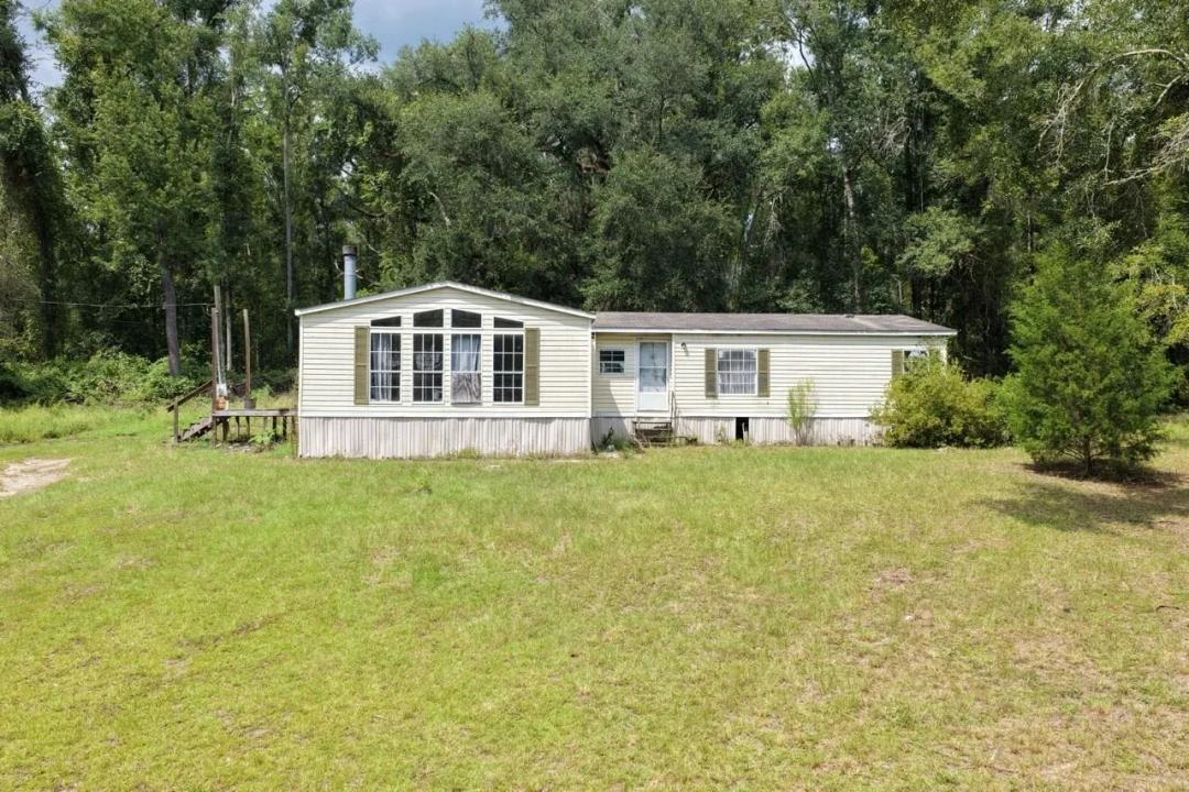 399 NE Ford Drive Madison, Florida 