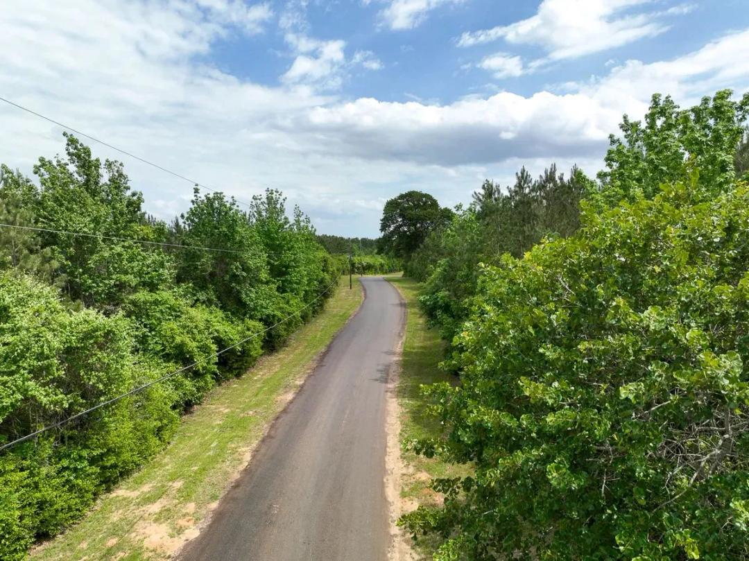 32 Acres | T-16 | CR 2140