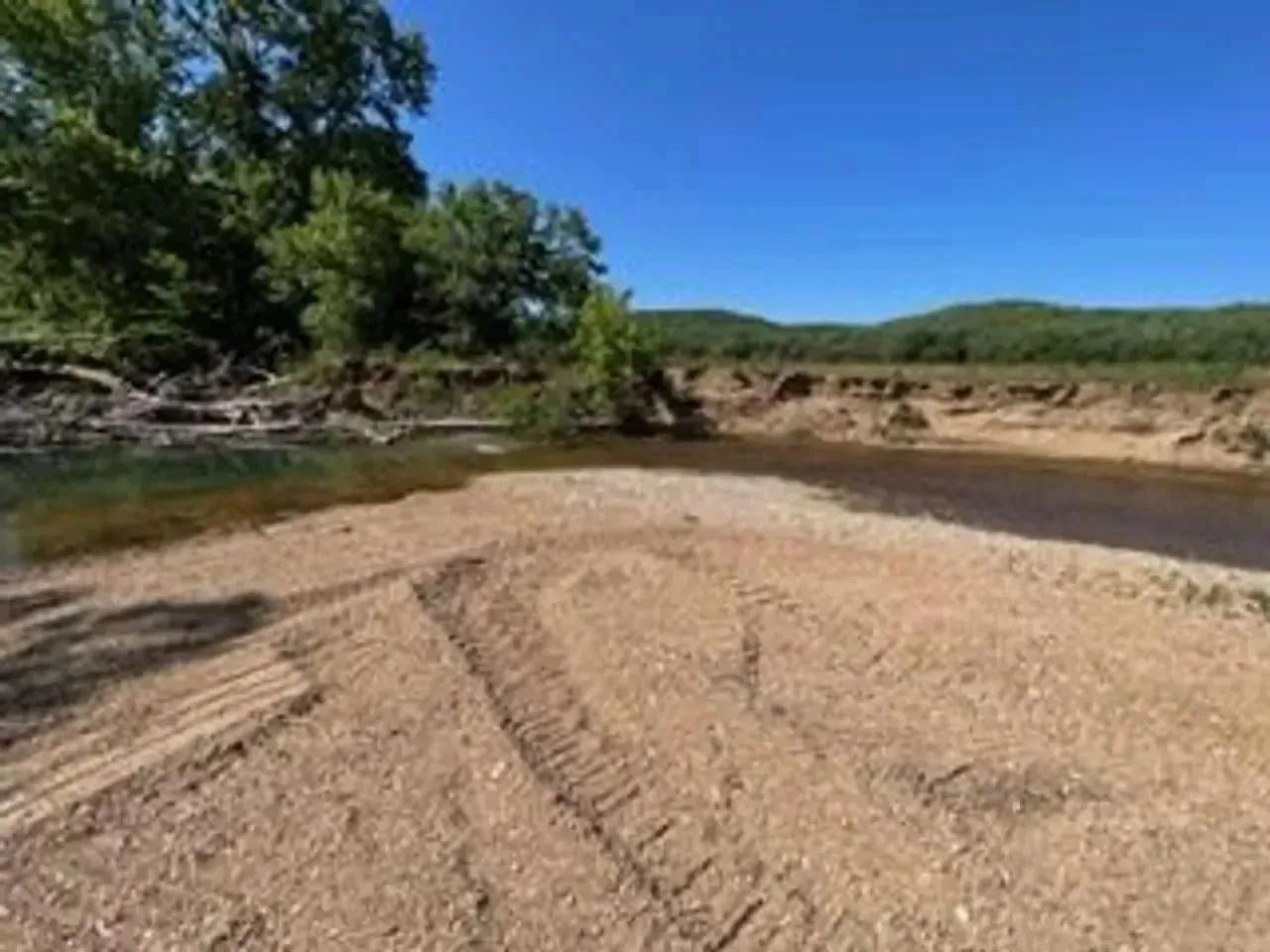 59650755-10