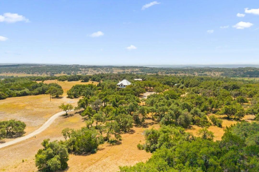 14511 FM 32, Blanco, TX 78606