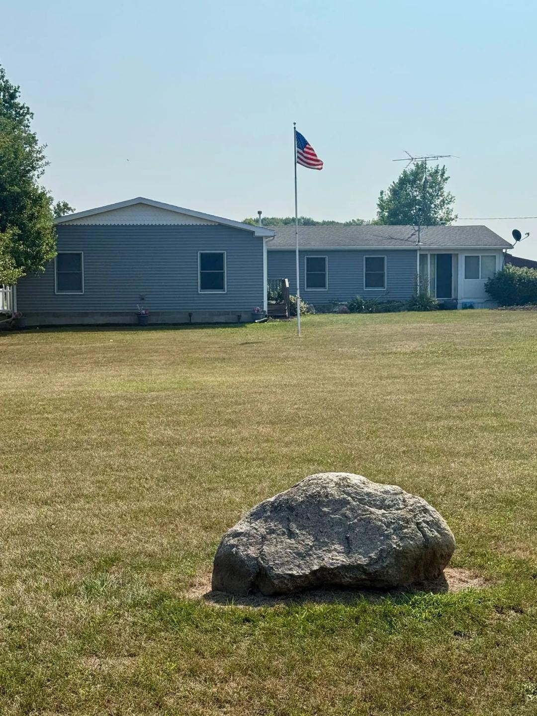 8670 N Baldwin Rd, Henderson MI 48841