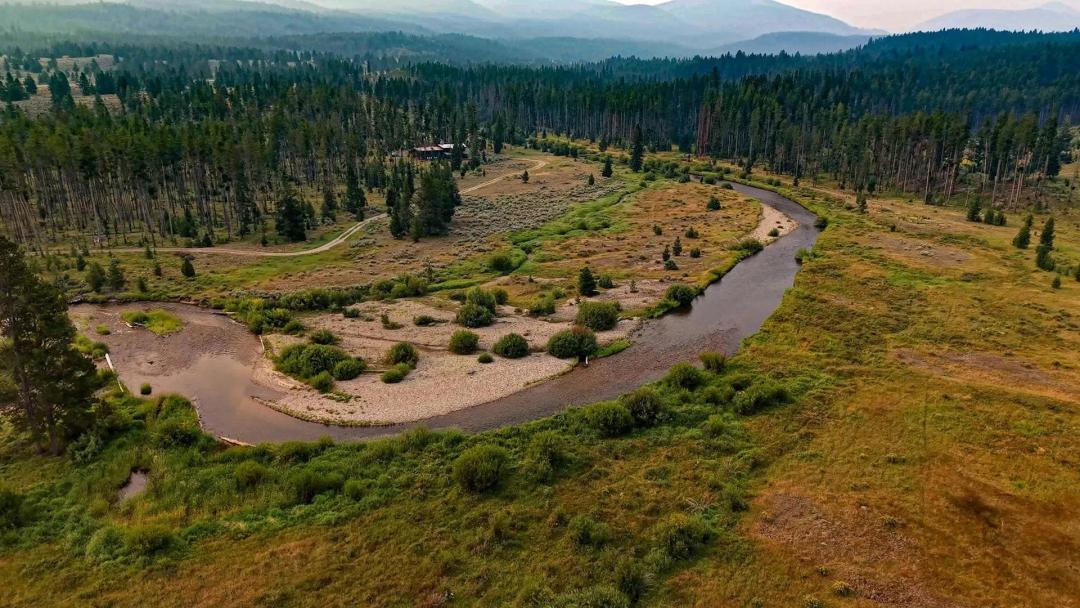Middle Fork Rock Creek Retreat