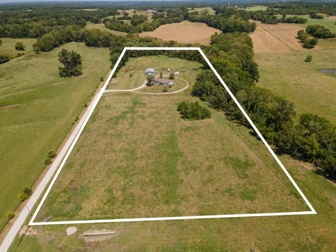 Secluded 10+ Acre Estate with Shop - South Coffeyville, OK