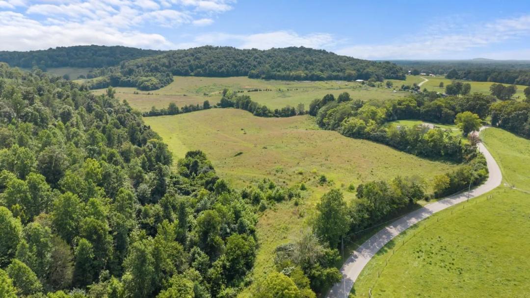 190.73± Acres in Van Buren County, Tennessee – Hunting, Recreation, Trails & Caney Fork