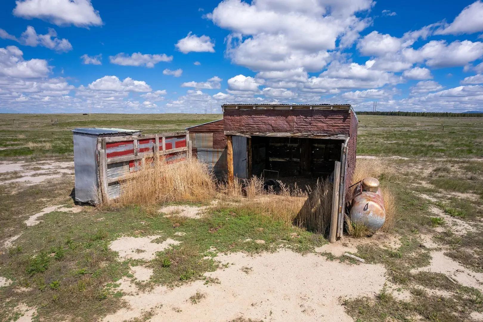 60870674-9