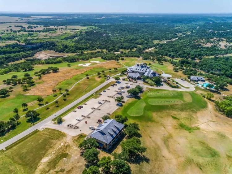 0.47 Acre Lot in The Retreat Golf Community in Cleburne, TX – Paved Access