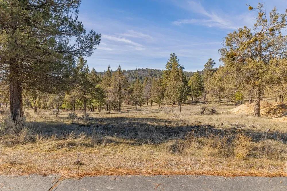Vacant Land (0-10 Acres) in KLAMATH FALLS
