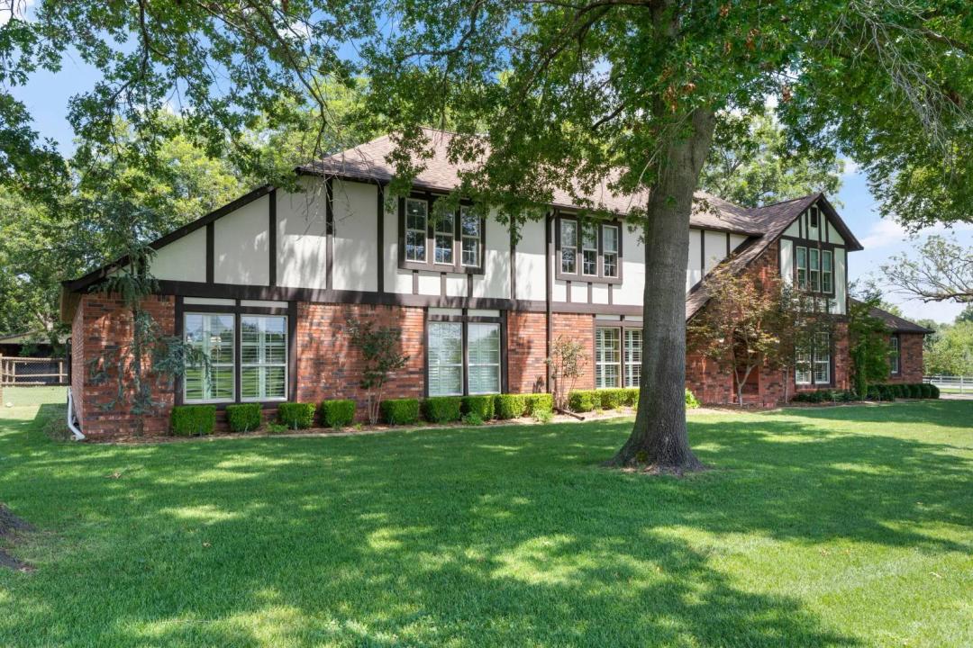 4 Bedrooms3.5 Bathroom on 5.00 Acres at 10195 E Rose Glen Blvd