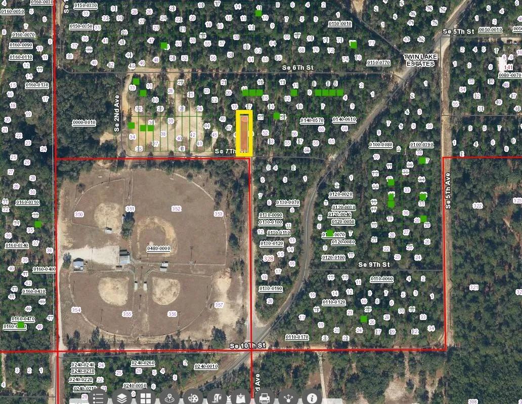 Vacant Residential Lot - 124 SE 7th St, Interlachen, FL | Approx