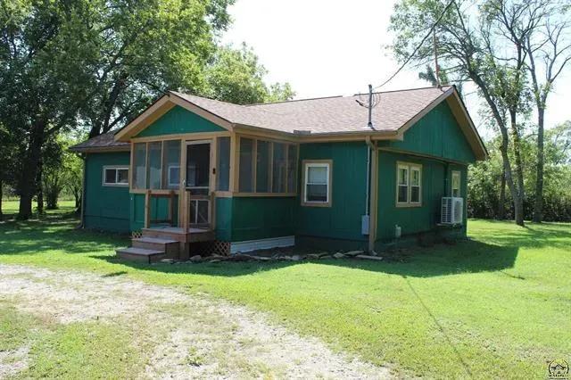Country Home on 5 acres m/l 