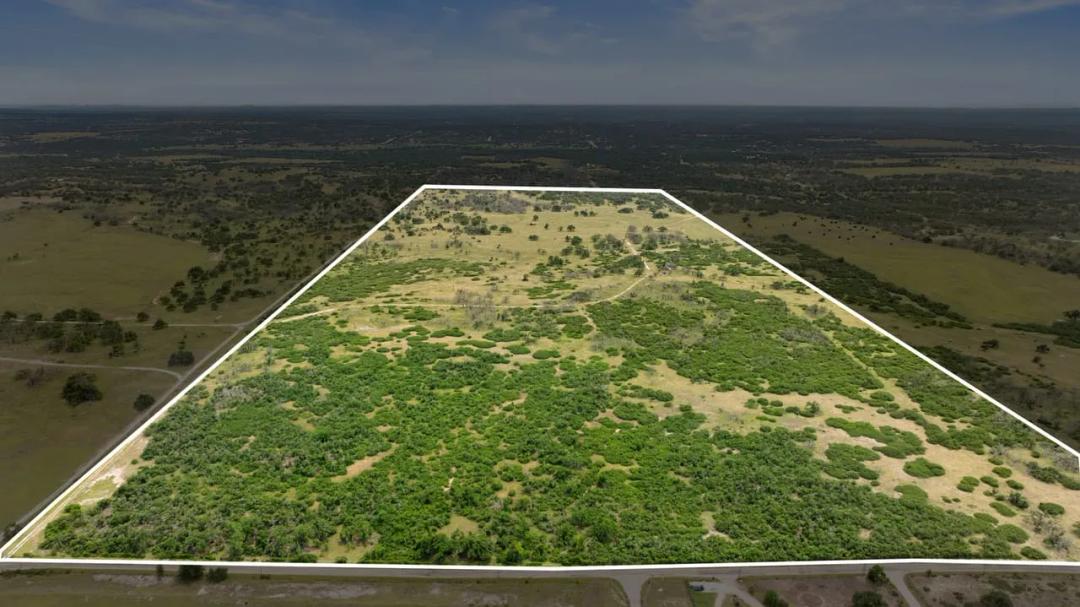 Tres Hermanos Ranch