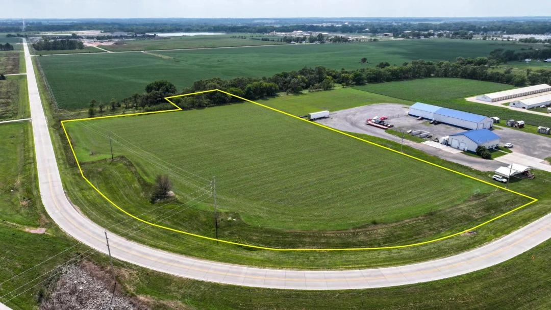 Norfolk, NE Commercial