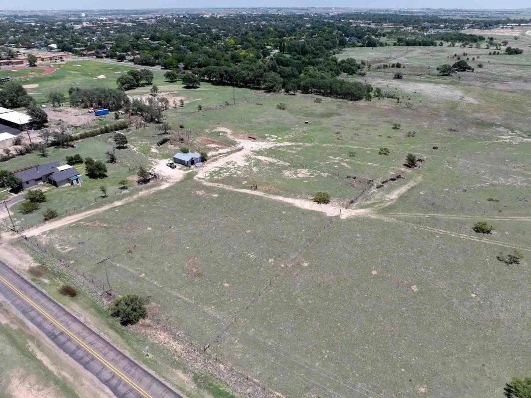 Property from Tierra Blanca Creek ±18ac - KW