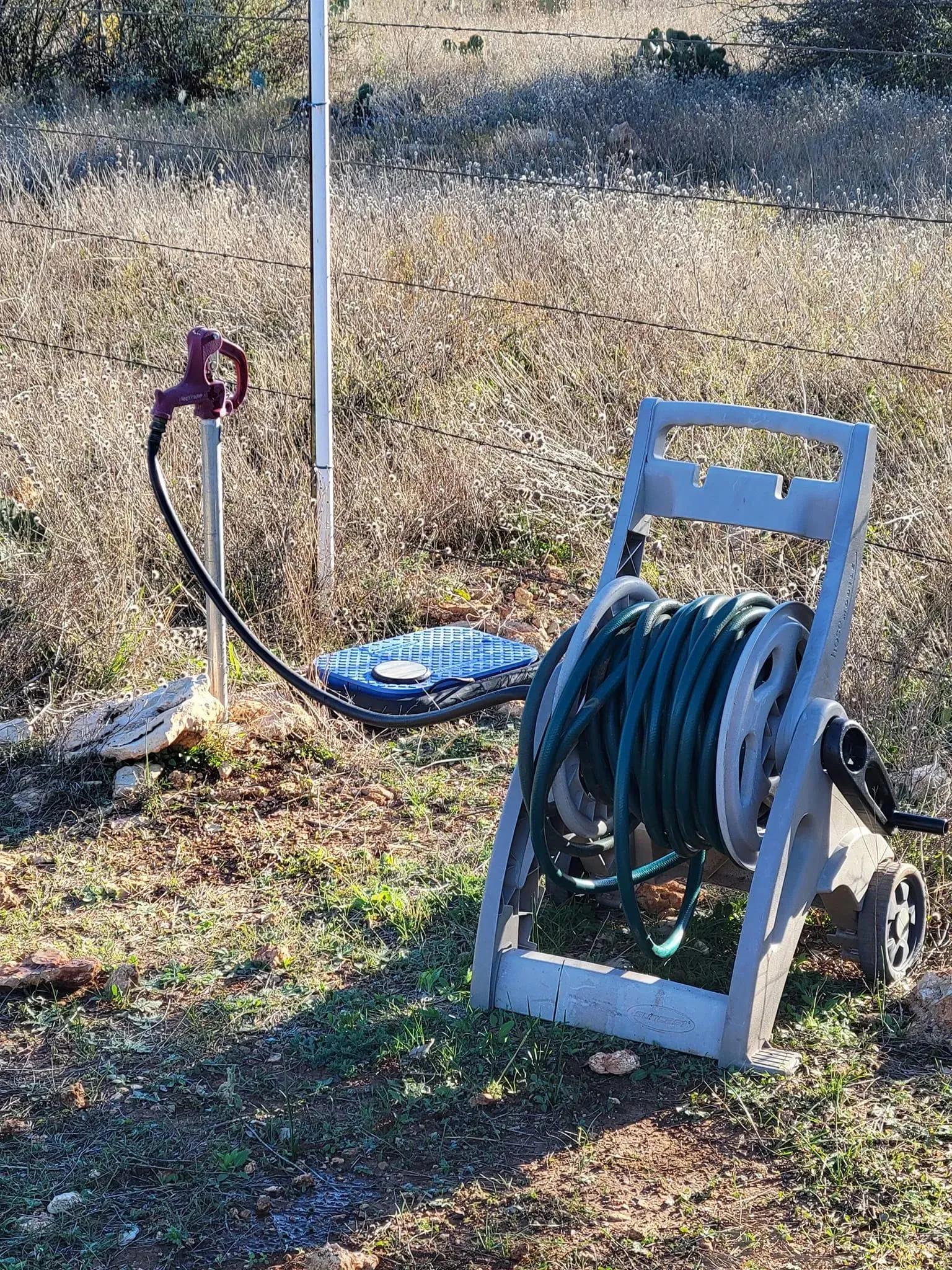63104175-18
