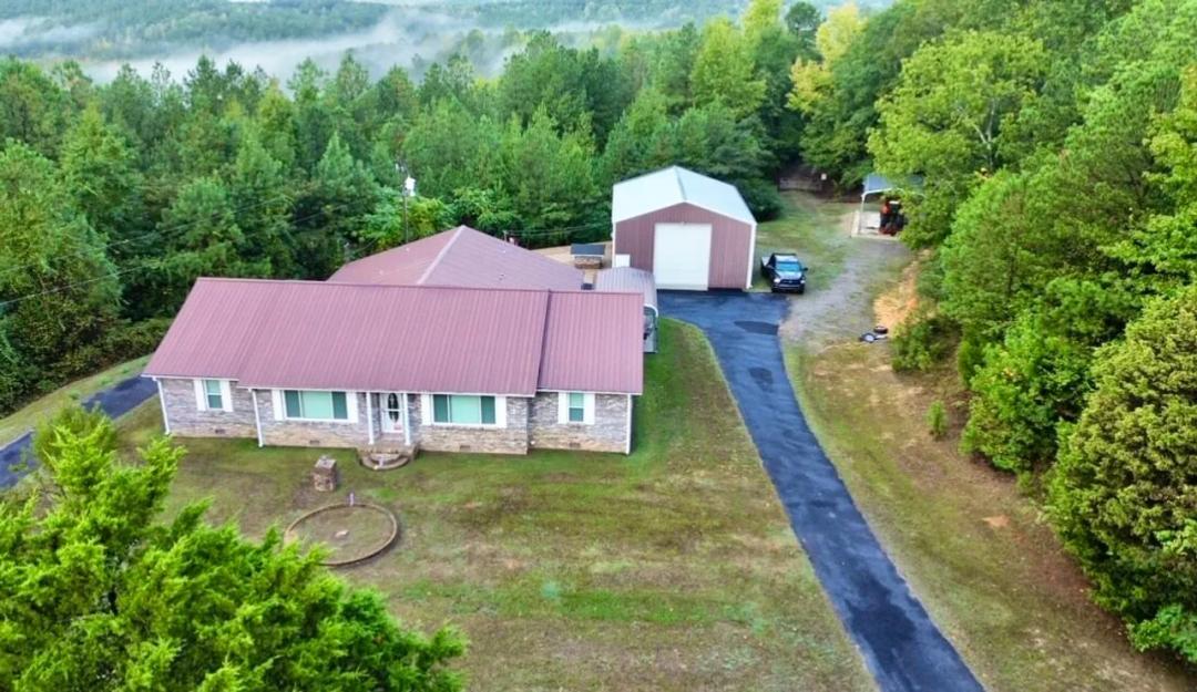 +/- 165 acres and Home located in Fayette County Alabama