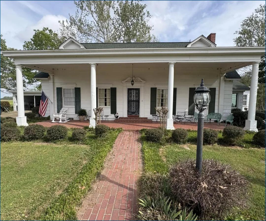 12.6 Acres with a Home in Tallahatchie County at 665 Baltzer Rome Road in Tutwiler, MS
