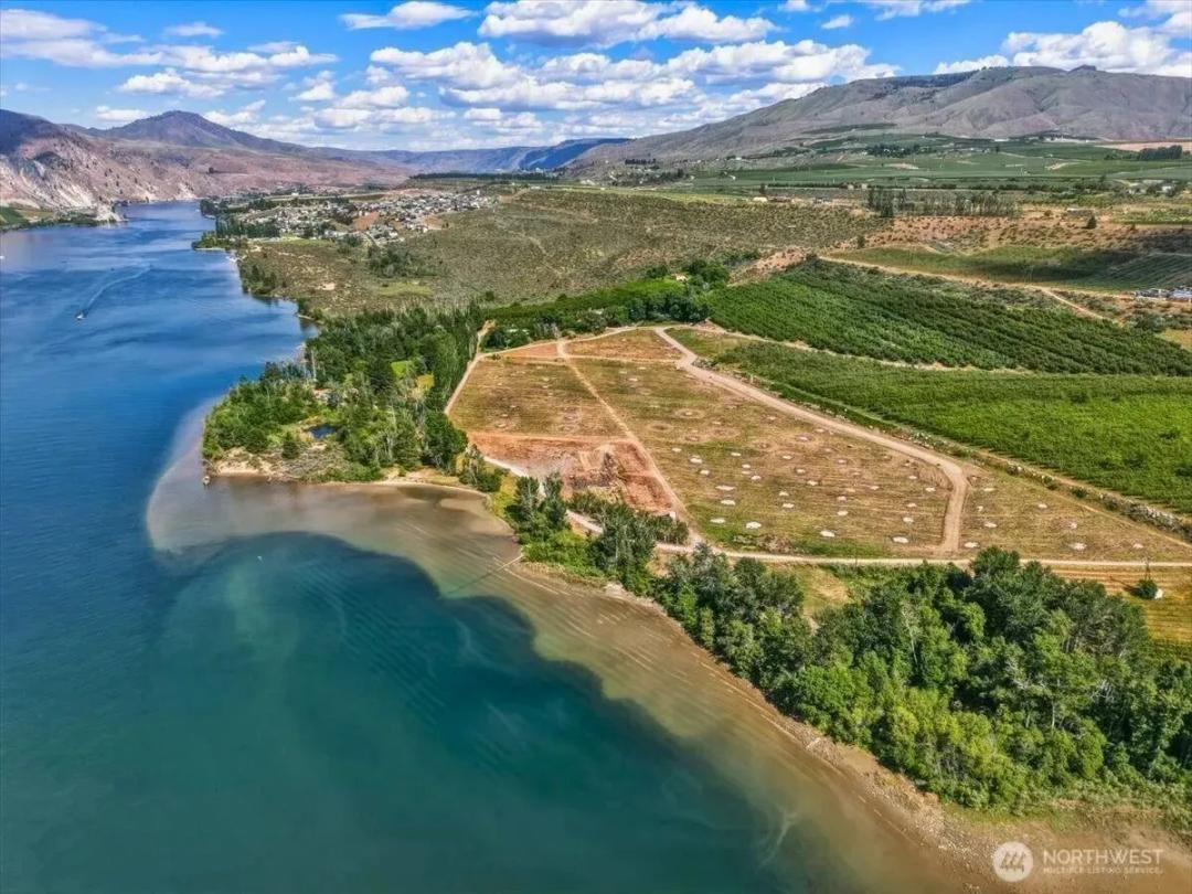 28.88 Acres of Land for Sale in Orondo, WA