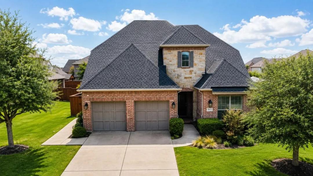Mustang Lakes - Oversized Lot 