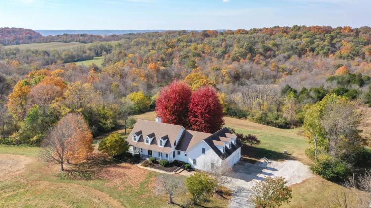13964 Pleasant School Rd, Fieldon, IL