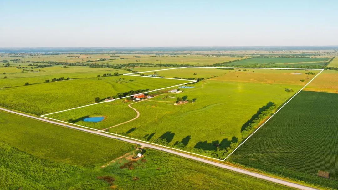 Era 160 (4557 County Road 331, Era, Texas 76238)