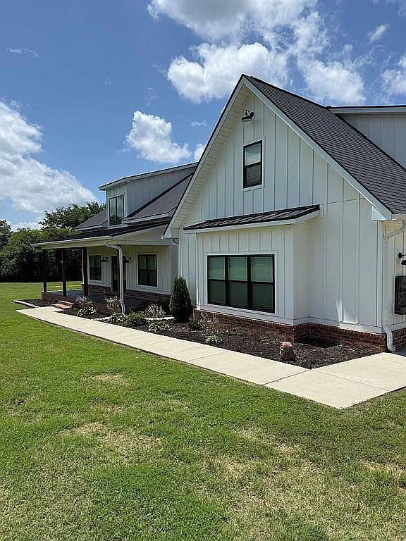 Spacious 4-Bedroom Home on 3.79 Acres - Modern Comfort Meets Cou