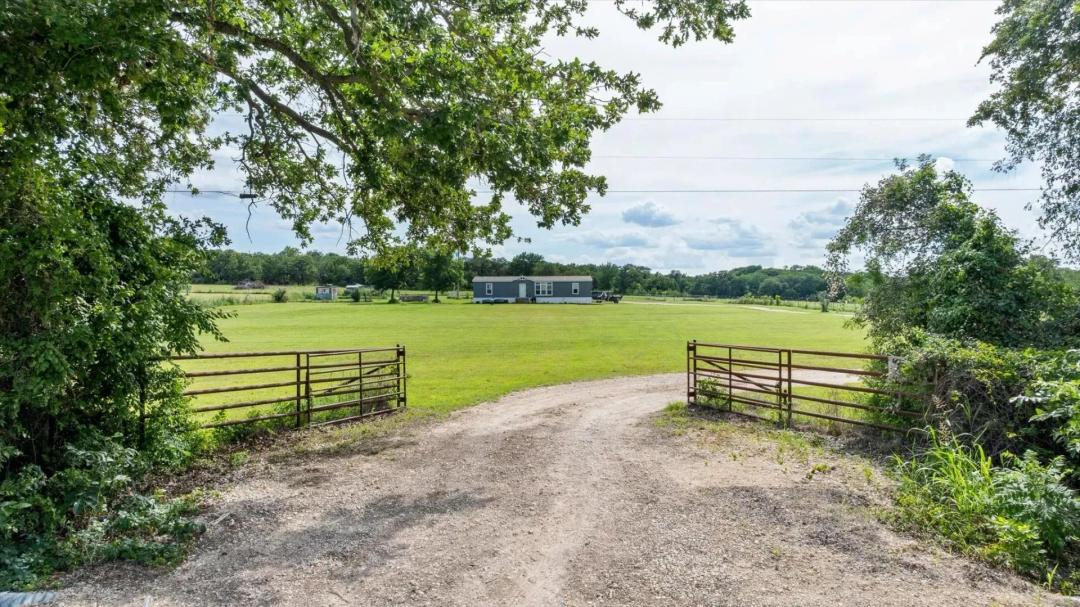 7150 County Road 236, Hico, Texas 76457