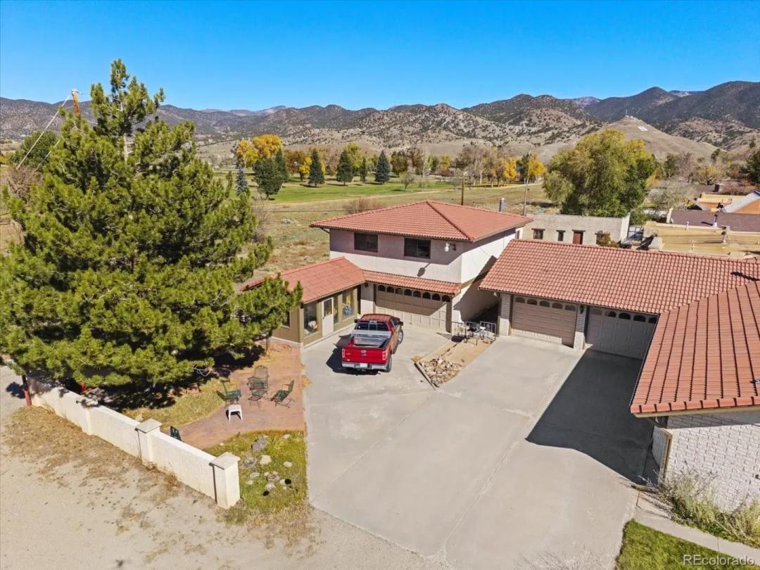 546 Ouray Ave, Salida