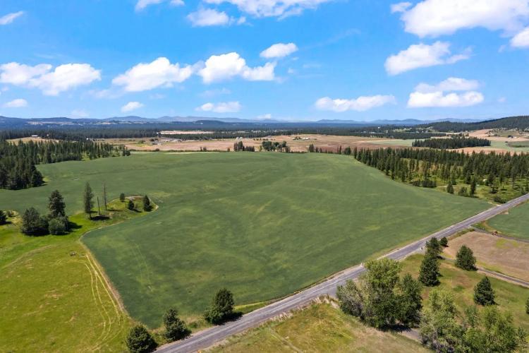 Regenerative Farmland and Acreage for Homesteading