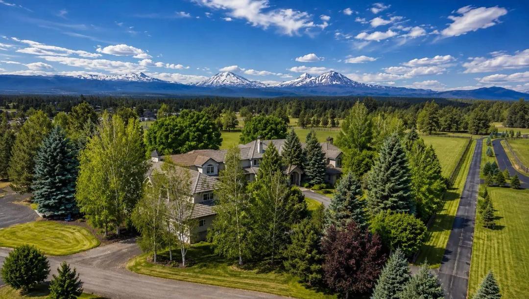 Three Sisters Equestrian Estate
