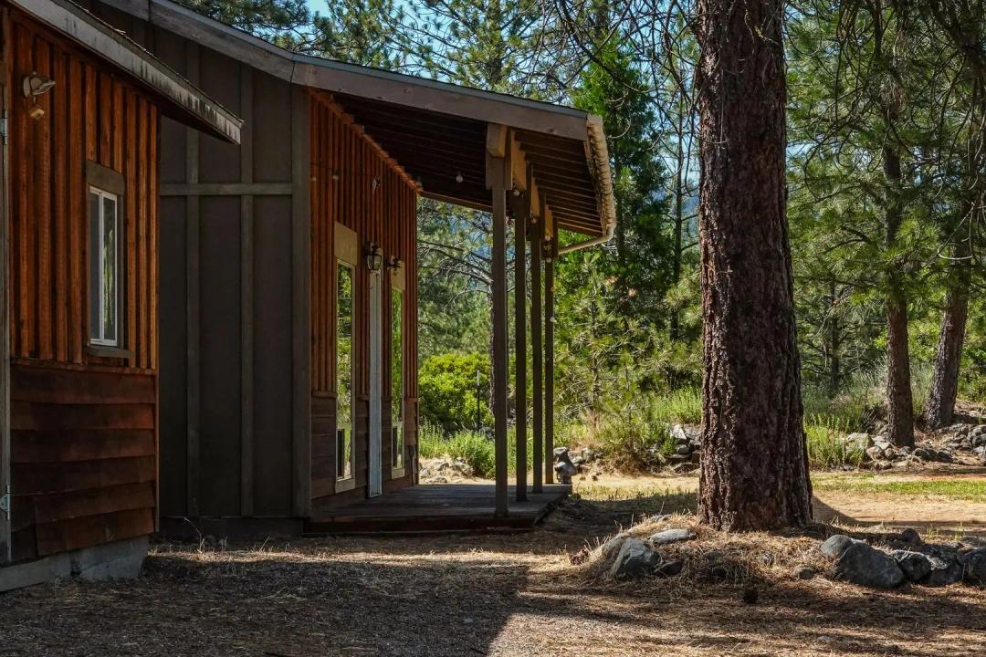 Kidder Loop Cabin
