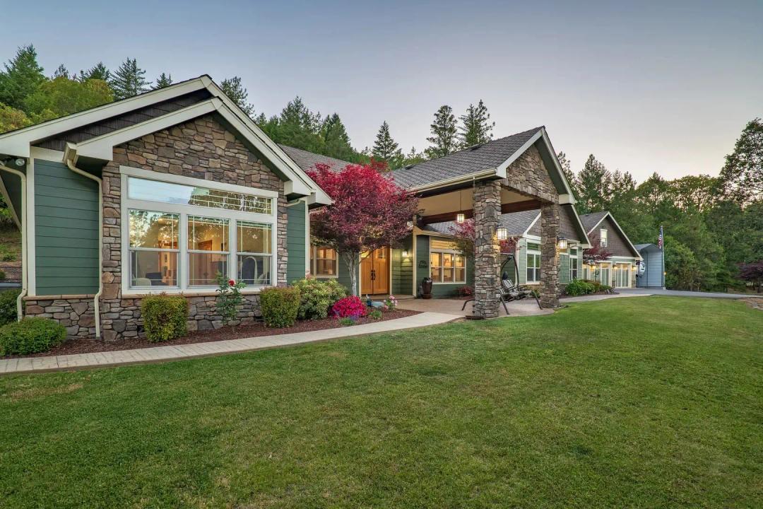 1321 Falcon Crest Lane