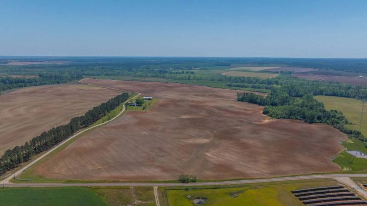 521+/- Acres - Beautiful Country Living Estate - Row Crop Farm