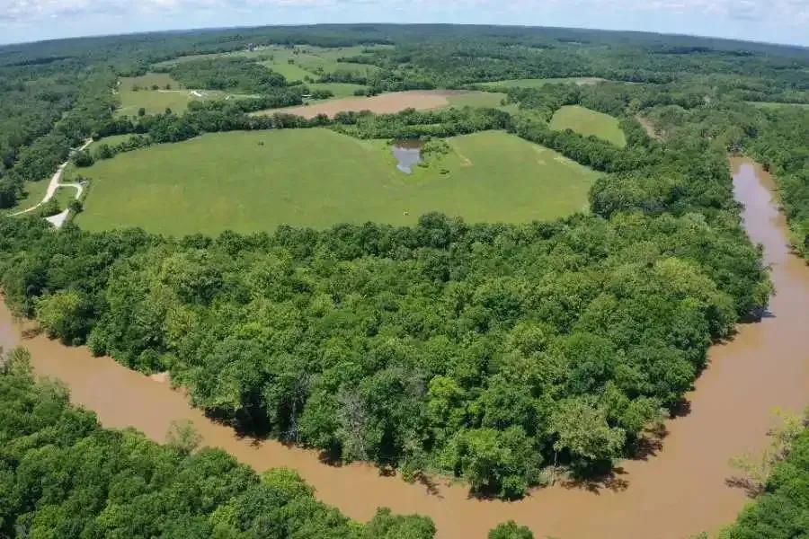 74 Acres On The Gasconade River